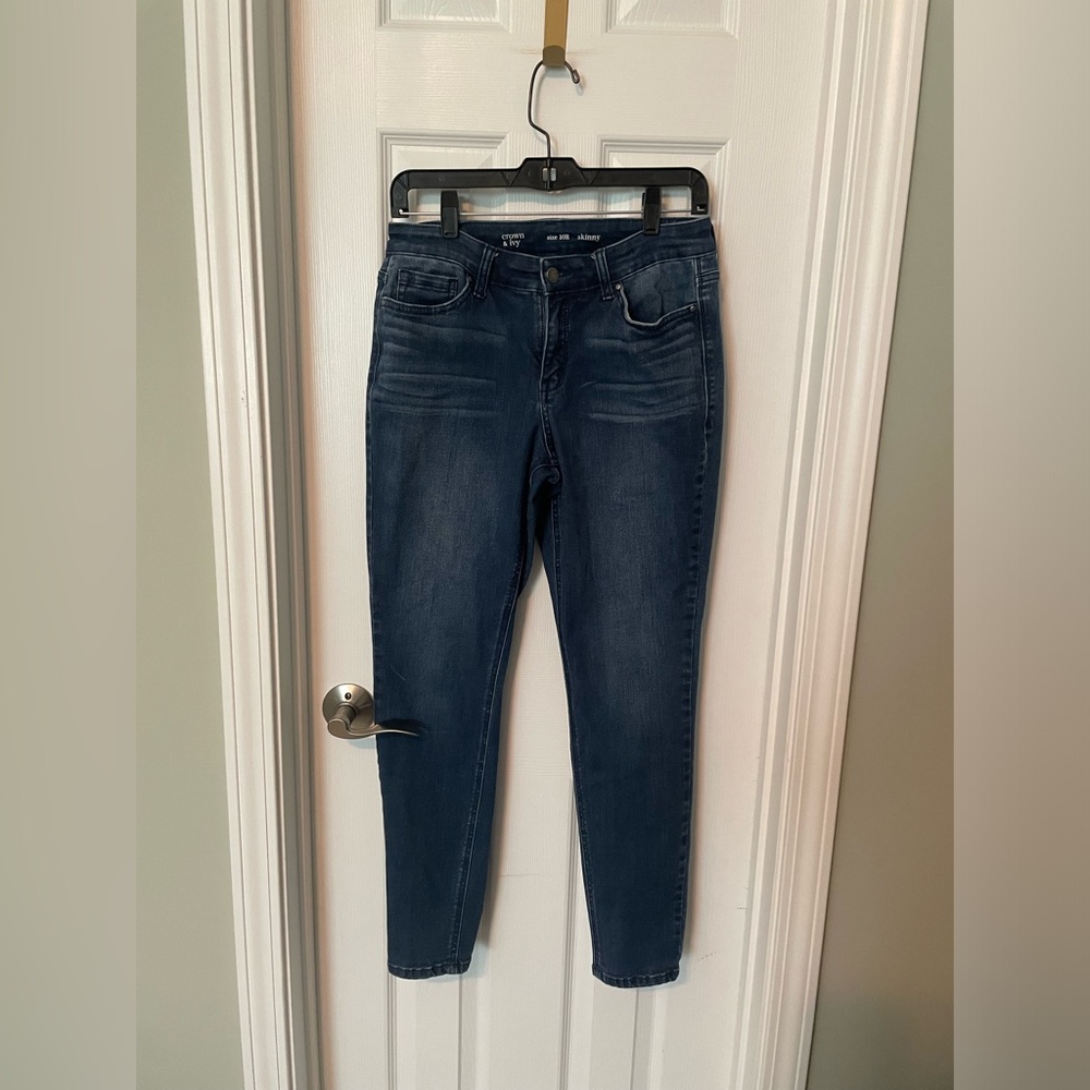 Crown & Ivy skinny blue jeans - Picture 1 of 4